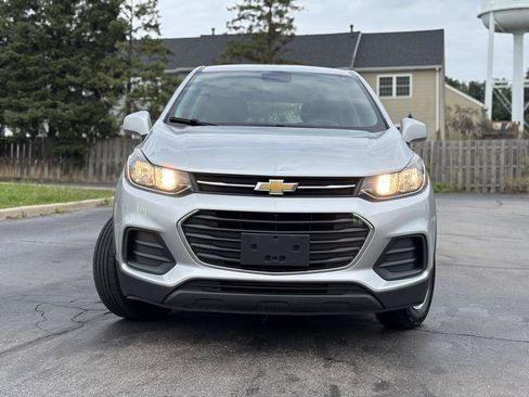 Used 2018 Chevrolet Trax LS AWD/4WD image 13