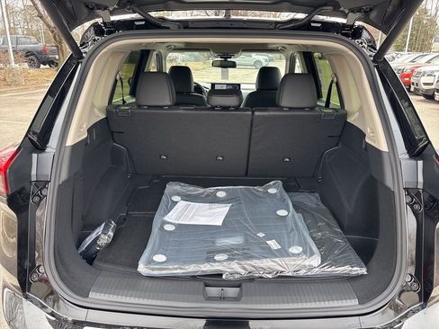 New 2026 Nissan Rogue Platinum w/ Platinum Premium Package AWD/4WD image 16