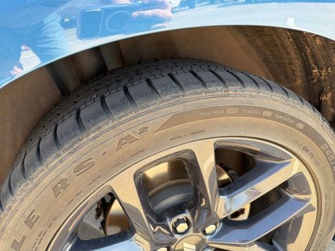 Used 2023 Dodge Charger R/T w/ Blacktop Package image 7