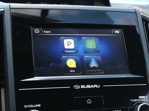 Used 2018 Subaru Crosstrek 2.0i Premium w/ Moonroof Package image 35