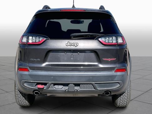 Used 2019 Jeep Cherokee Trailhawk w/ Cold Weather Group image 4