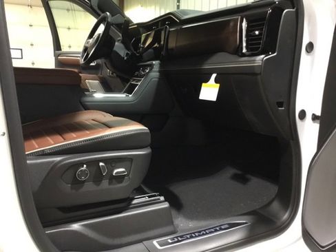 New 2024 GMC Sierra 2500 Denali Ultimate image 65