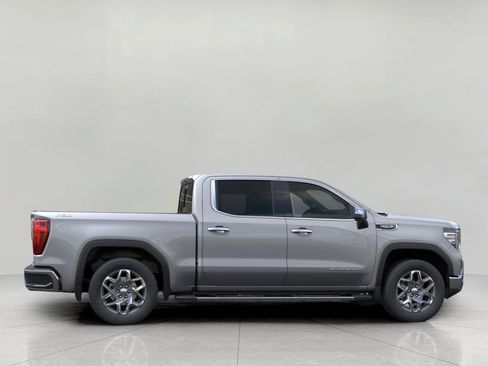 Used 2026 GMC Sierra 1500 SLT w/ SLT Premium Plus Package AWD/4WD image 5