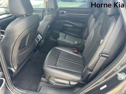 Certified 2024 Kia Sorento SX FWD image 12