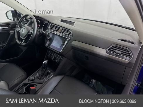Used 2021 Volkswagen Tiguan SE image 27