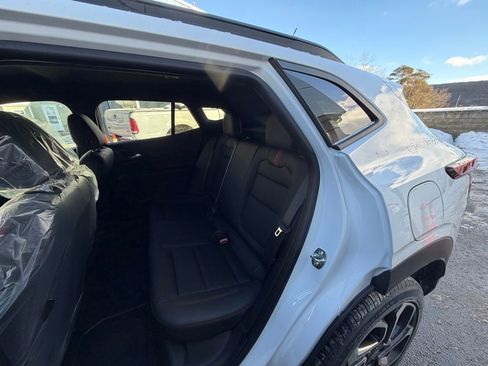 New 2026 Chevrolet Trax RS w/ Driver Confidence Package image 10