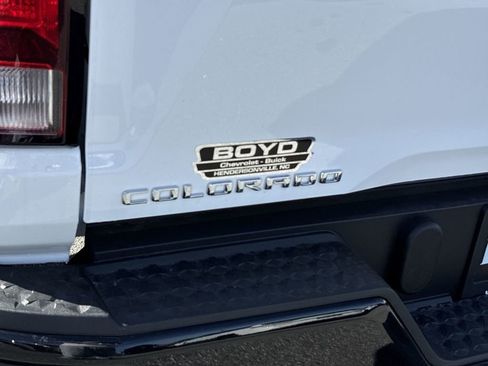 New 2025 Chevrolet Colorado W/T image 30