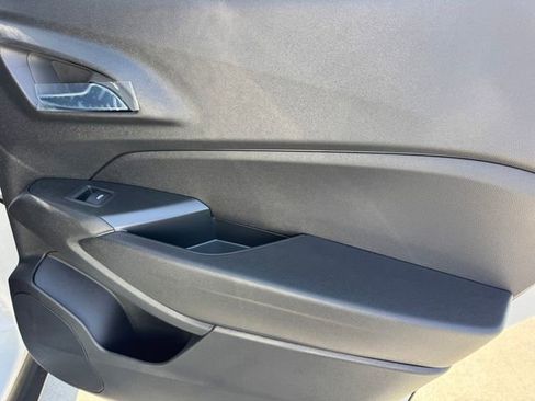 New 2026 Chevrolet Trax LS FWD image 9