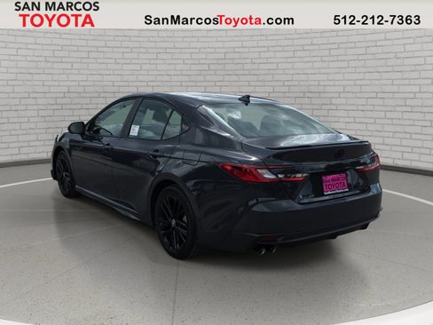 New 2026 Toyota Camry SE FWD image 7