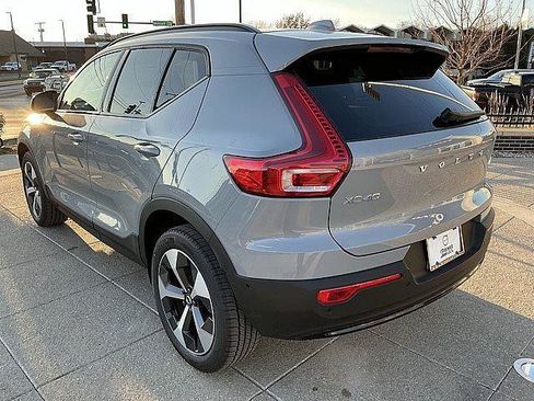 New 2026 Volvo XC40 B5 Plus w/ Protection Package Premier AWD/4WD image 10