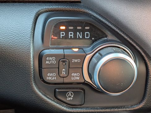 Used 2021 RAM 1500 Big Horn AWD/4WD image 26