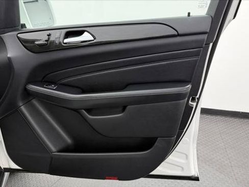 Used 2015 Mercedes-Benz ML 350 2WD image 24