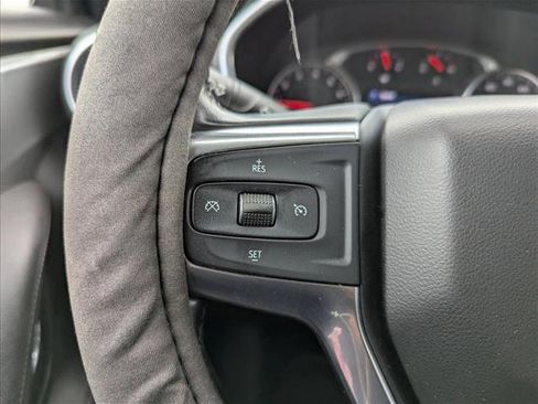 Used 2019 Chevrolet Blazer LT FWD image 13
