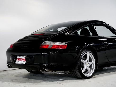 Used 2003 Porsche 911 Targa image 37