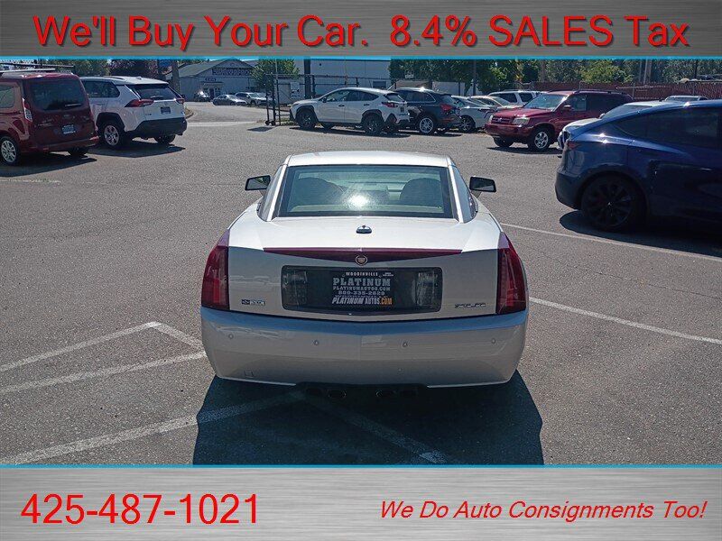 Used 2005 Cadillac XLR RWD image 15