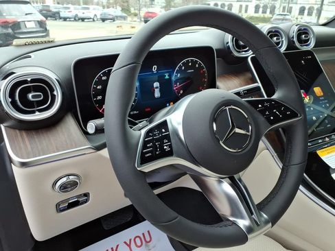 Used 2026 Mercedes-Benz GLC 300 4MATIC image 16