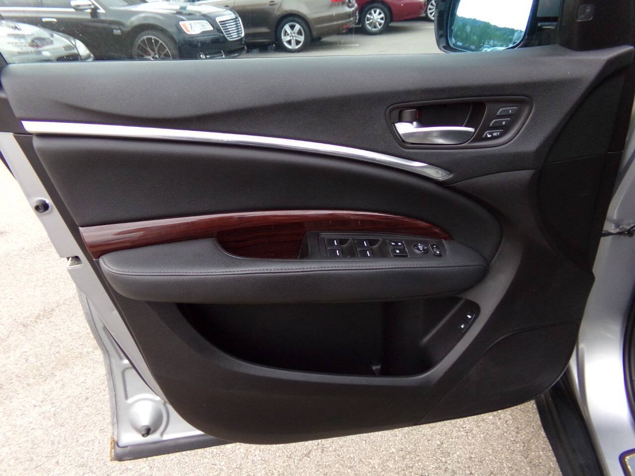 Used 2016 Acura MDX w/ Technology Package AWD/4WD image 43