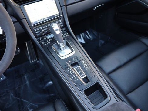 Used 2015 Porsche 911 Carrera GTS image 40