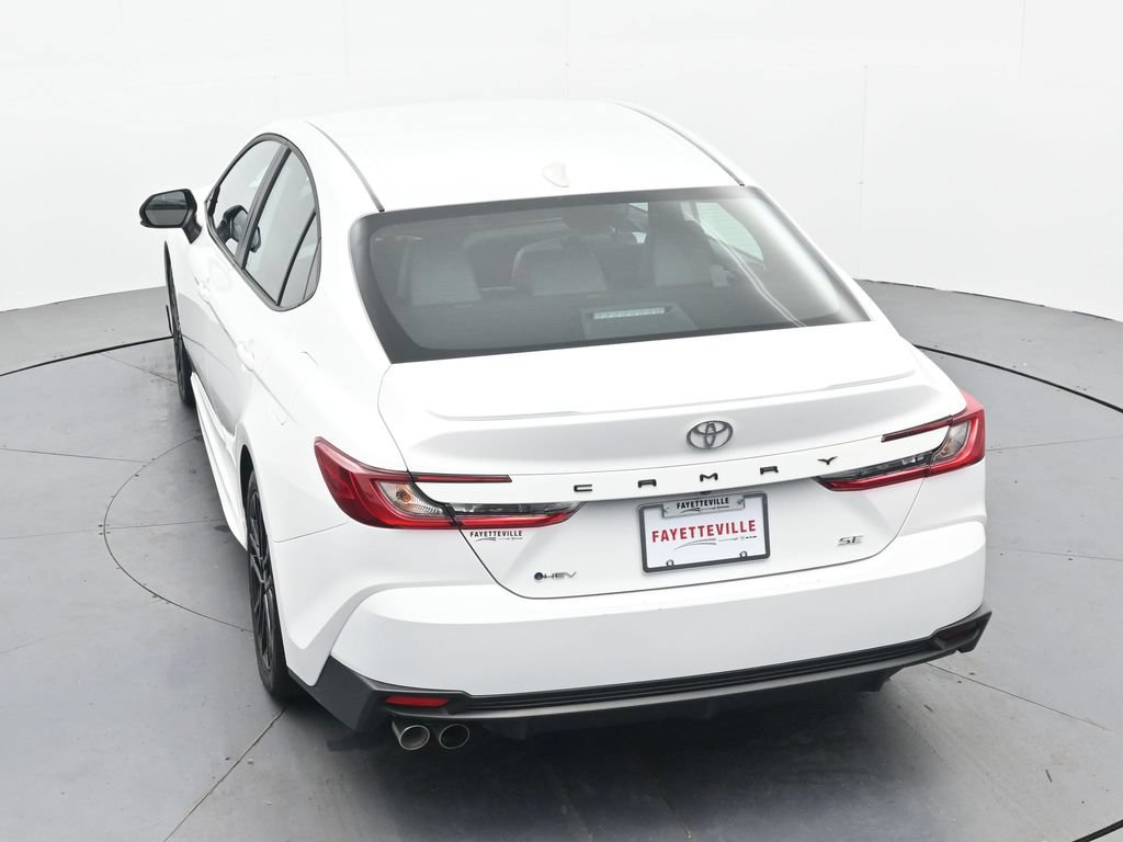 Used 2025 Toyota Camry SE FWD image 26