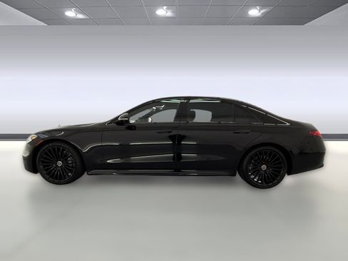 Used 2023 Mercedes-Benz S 580 4MATIC Sedan image 2