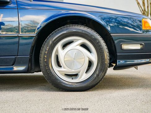 Used 1989 Ford Thunderbird Super image 82
