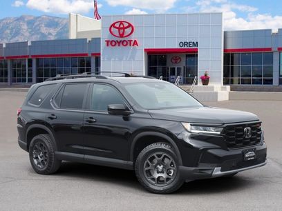 Used 2025 Honda Pilot TrailSport
