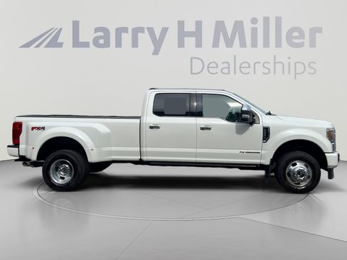 Used 2021 Ford F350 Platinum w/ FX4 Off-Road Package AWD/4WD image 6