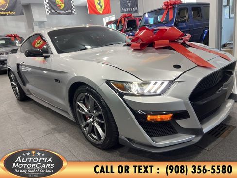 Used 2015 Ford Mustang GT Premium w/ Equipment Group 401A RWD image 33