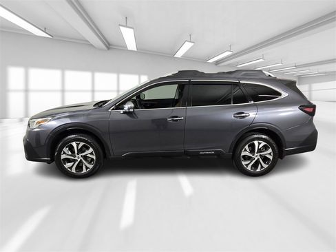 Certified 2022 Subaru Outback Touring XT w/ Popular Package #2 image 3