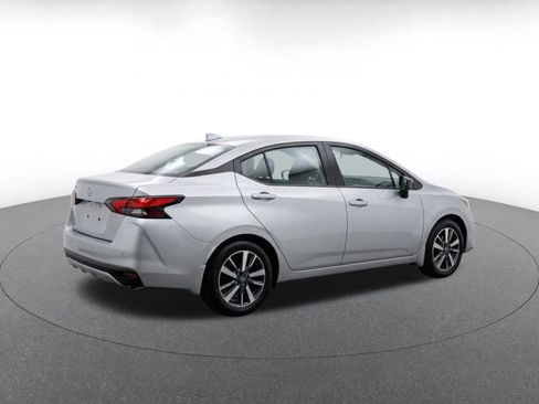 Used 2025 Nissan Versa SV FWD image 7