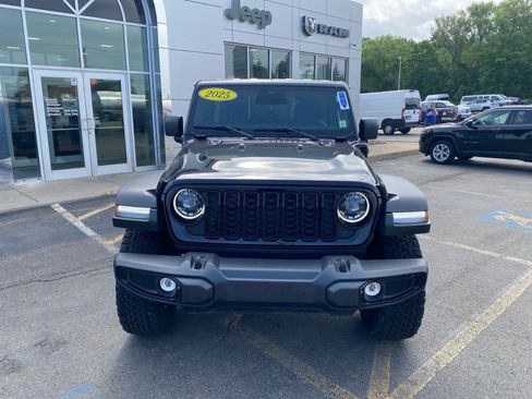 Used 2025 Jeep Wrangler Unlimited Sport S 4xe AWD/4WD image 8