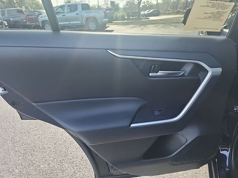 New 2025 Toyota RAV4 XLE w/ Convenience Package FWD image 29