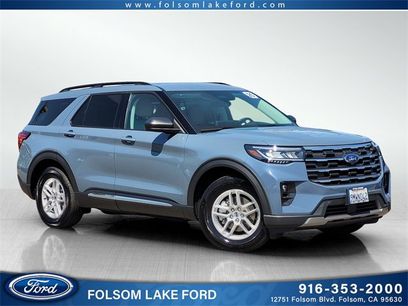Used 2025 Ford Explorer Active w/ Active Comfort Package