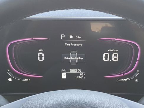 Used 2025 Kia Sportage EX image 28