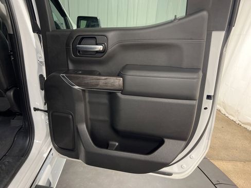 Used 2020 Chevrolet Silverado 1500 LTZ w/ LTZ Plus Package image 18