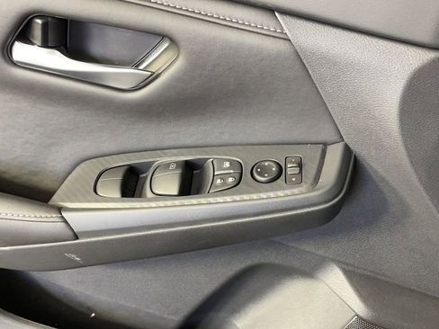 New 2025 Nissan Sentra SV image 29