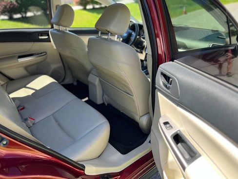 Used 2015 Subaru Crosstrek 2.0i Limited image 10