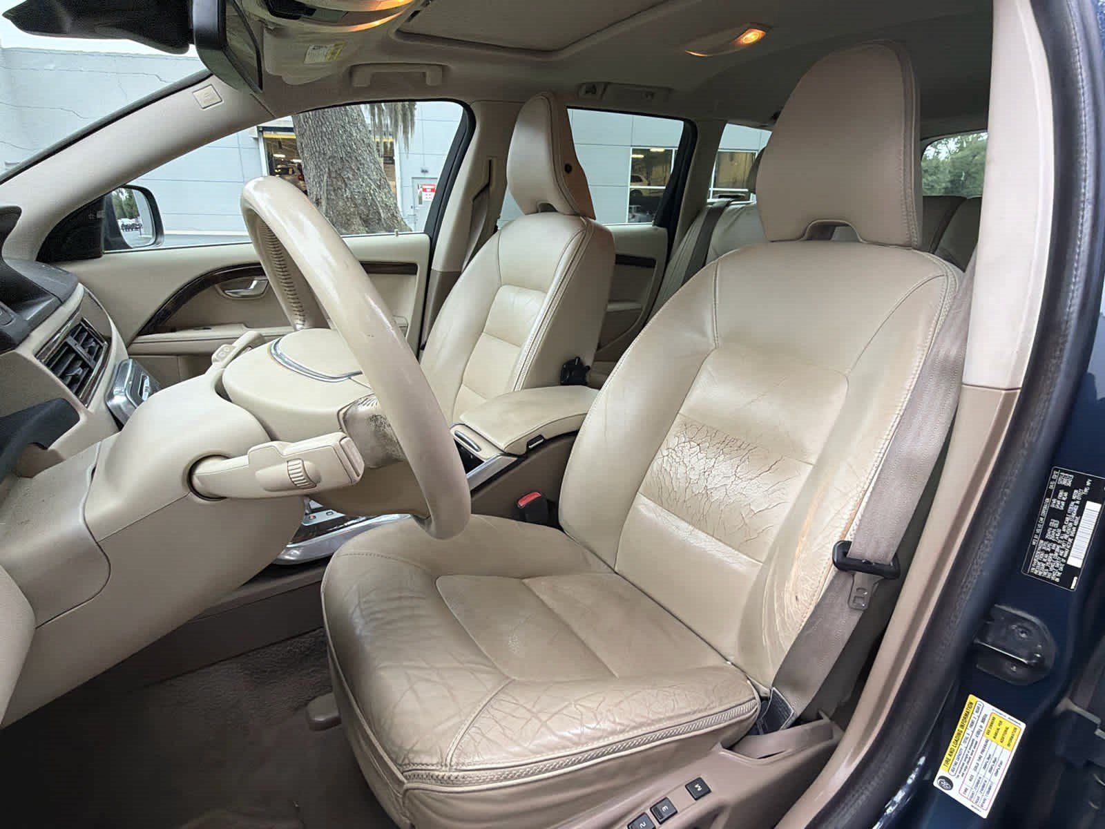 Used 2012 Volvo XC70 3.2 Platinum AWD/4WD image 25