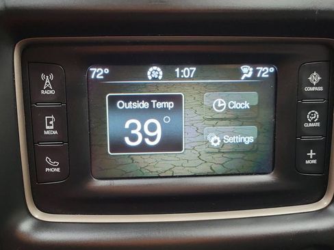 Used 2016 Jeep Grand Cherokee Laredo w/ Quick Order Package 23E image 7