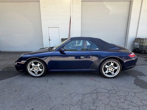 Used 2006 Porsche 911 Carrera RWD image 4