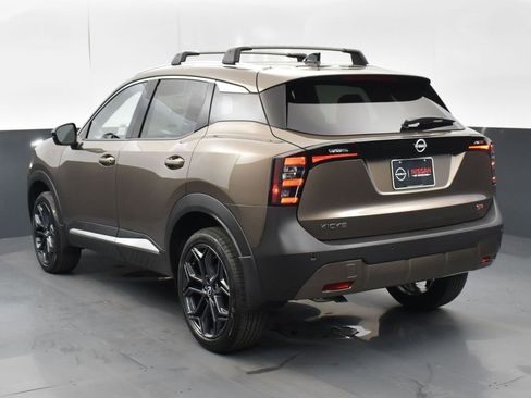 New 2026 Nissan Kicks SR w/ Illumination Package image 6
