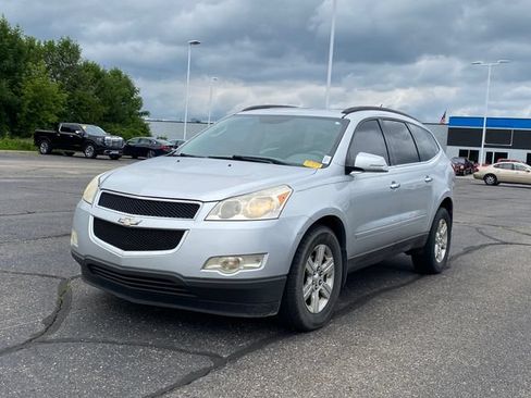 Used 2011 Chevrolet Traverse LT w/ Personal Connectivity Package FWD image 1