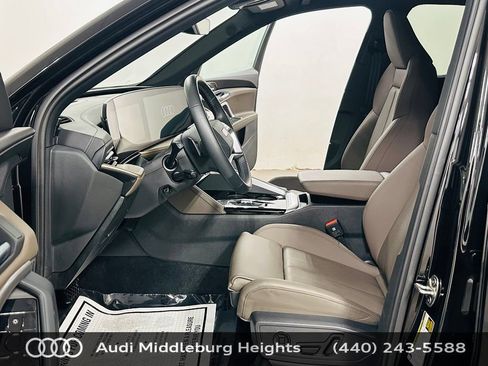 Certified 2025 Audi Q5 Premium w/ Premium Plus AWD/4WD image 12