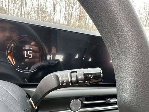 New 2026 Hyundai Tucson SE image 25