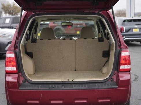 Used 2011 Ford Escape XLT w/ 203A Rapid Spec Order Code image 31