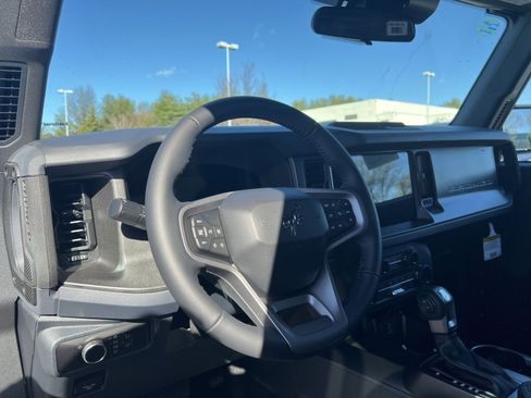 New 2025 Ford Bronco Big Bend image 23