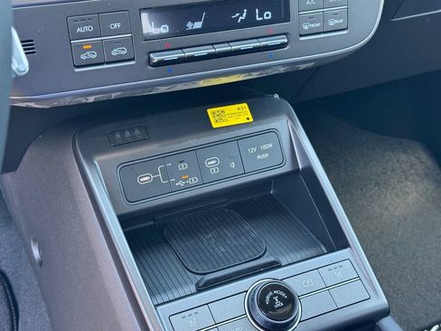 New 2026 Hyundai Kona SEL Premium AWD/4WD image 28