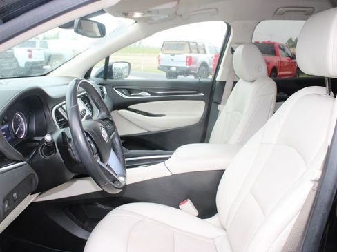 Used 2023 Buick Enclave Essence FWD image 21