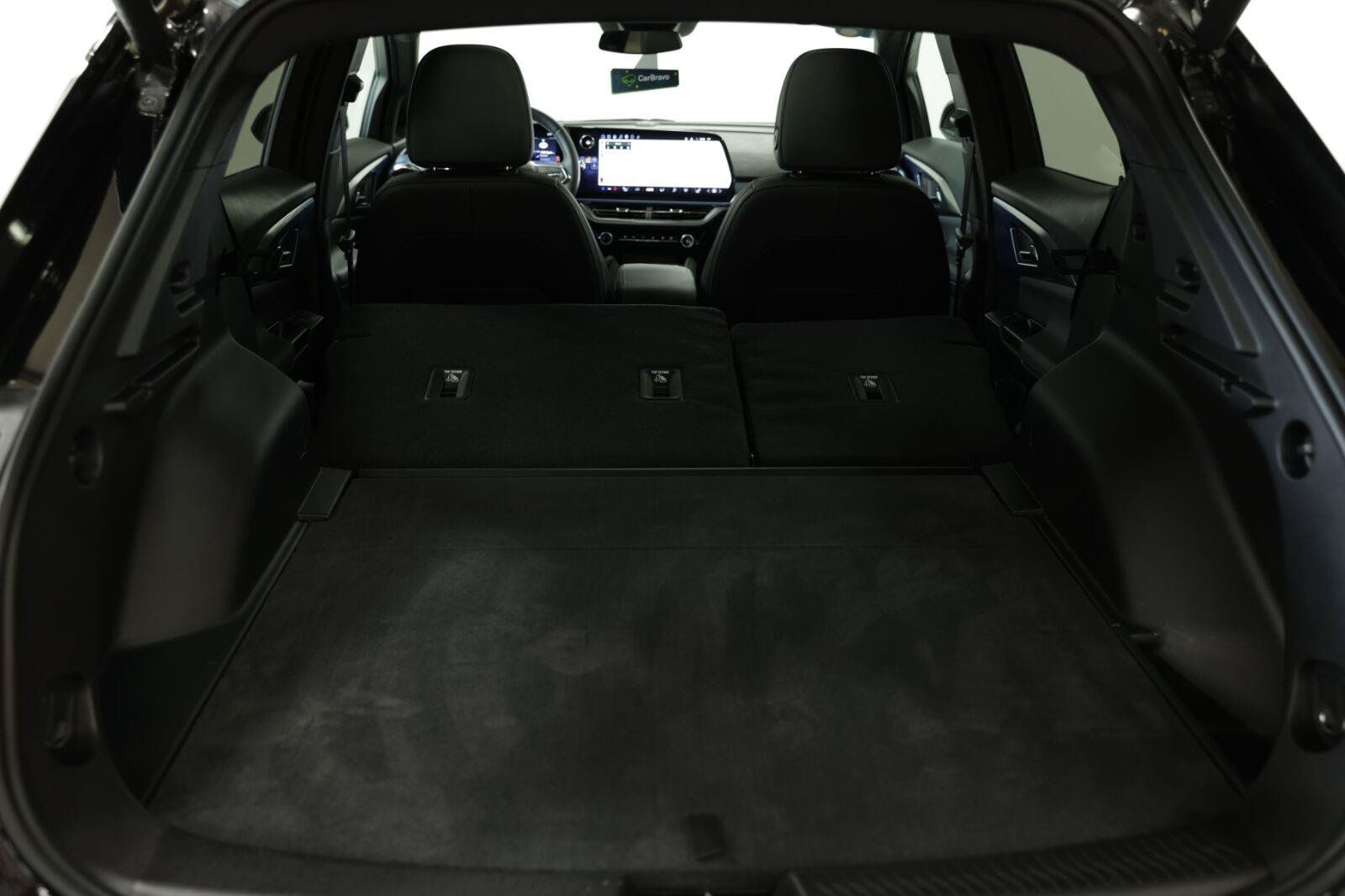 Certified 2025 Chevrolet Equinox EV LT w/ Convenience Package FWD image 19