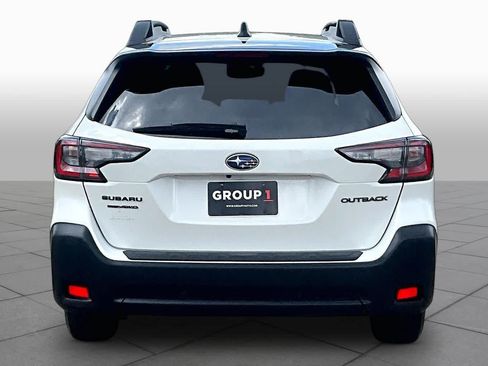 Used 2025 Subaru Outback Onyx Edition AWD/4WD image 5